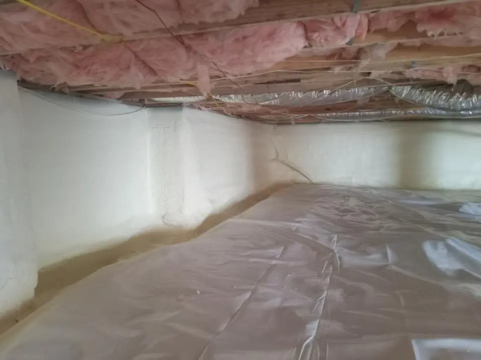 Crawl space encapsulation with closed-cell spray foam for Roof Maintenance in Fenton